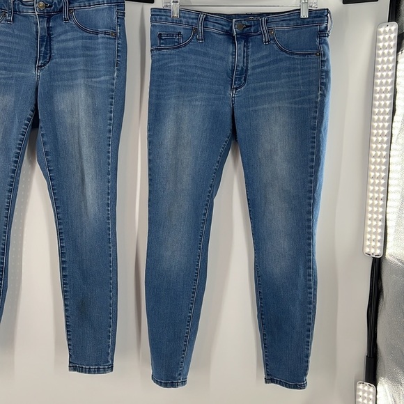 2 PAIRS OF UNIVERSAL THREAD MID RISE JEGGINGS JEANS LIGHT WASH SIZE 10 SHORT - Picture 2 of 5